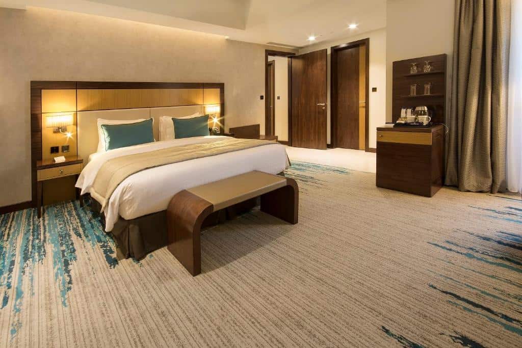 chambre golden tulip media hotel dubai chambre golden tulip media hotel dubai